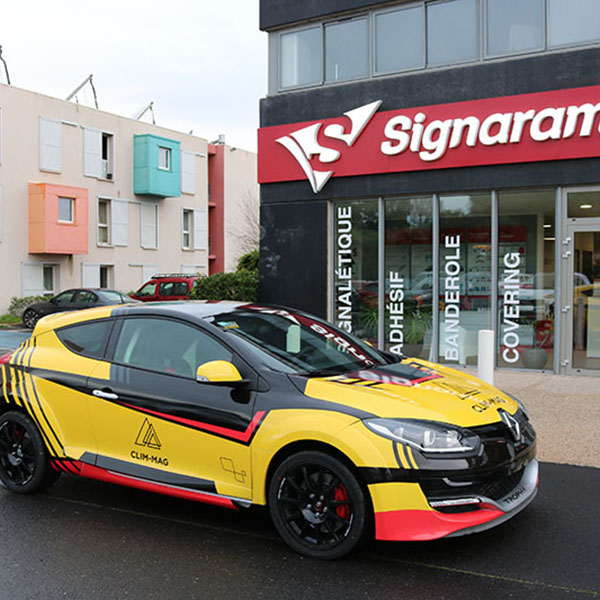 total-covering-megane-rs-atelier-covering-signarama-montpellier