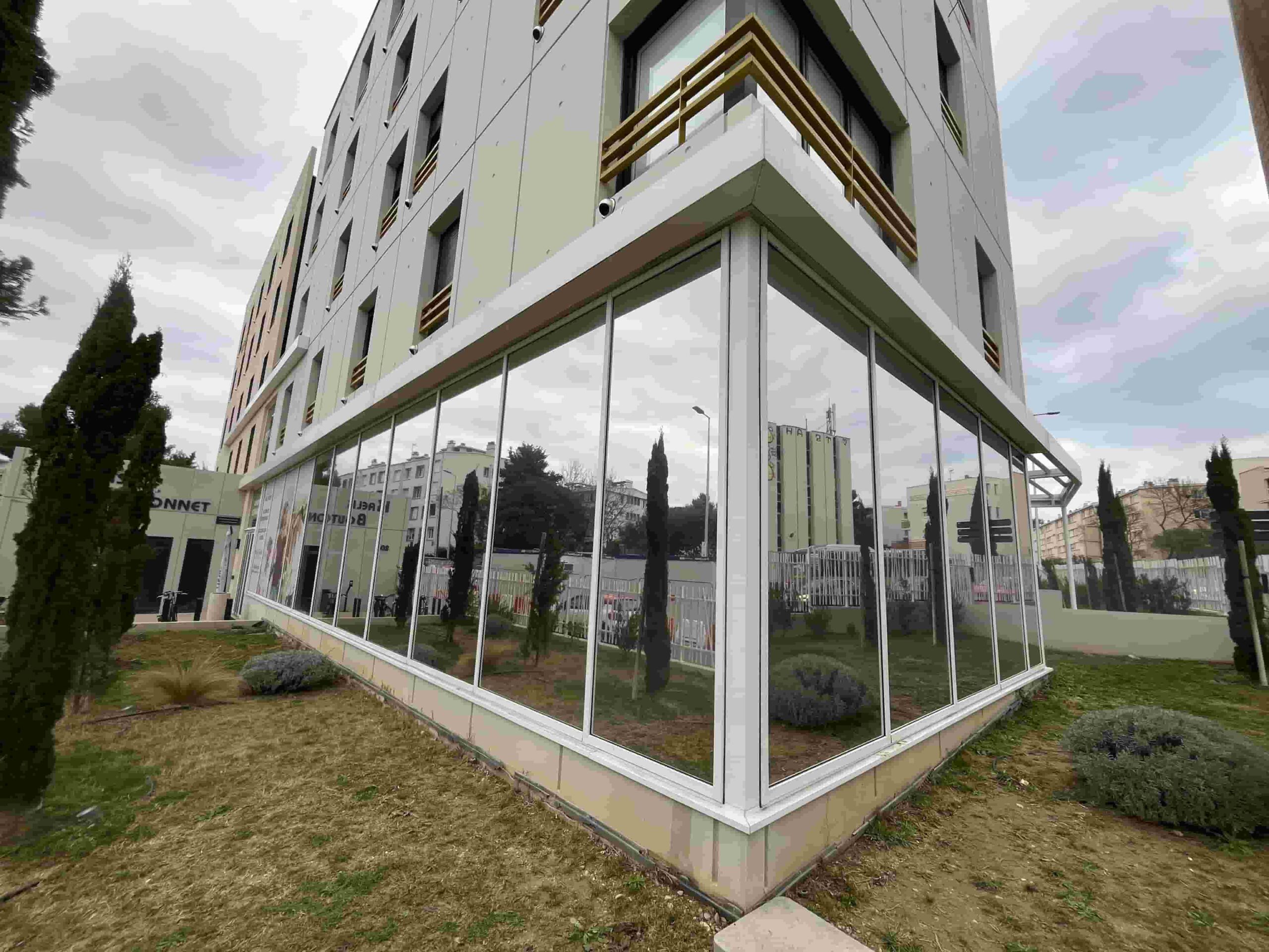 film solaire batiment